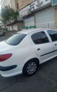 ماشین ۲۰۶ اس دی ۸۷