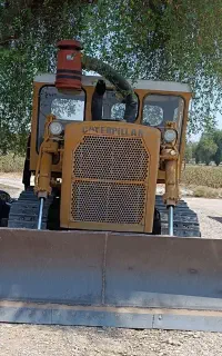 بلدوزر استیجاری D7