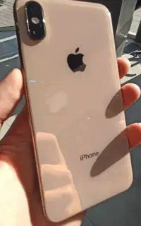 ایفون xs گلد