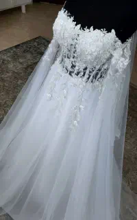 طراحی و دوخت لباس مجلسی و عروس و..