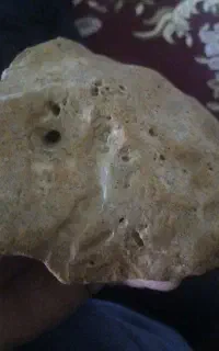 شهاب سنگ ماه رنگ زرد