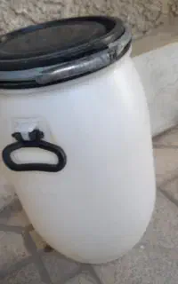 دبه خیارشور
