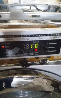 تعمیراجاق گازبخاری آبگرمکن لباسشویی یخچال پکیج کار