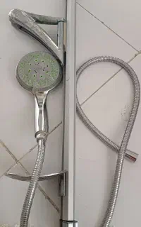 دوش حمام