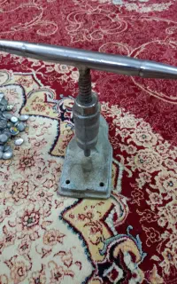 دکمه زن دستی