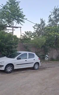 پژو ۲۰۶ تیپ پنج سالم
