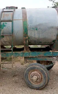 منبع اب چهار چرخ