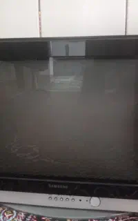 تلویزیون ۲۱ اینچ