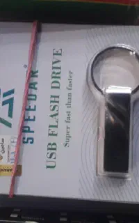 فلش۸ گیگ