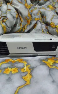 video projector Epson x31EB