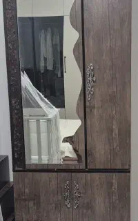 جاکفشی همراه با آینه قدی