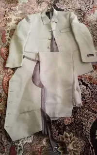 کت و شلوار همراه جلیقه