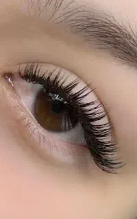اکستنشن مژه و لیفت ابرو