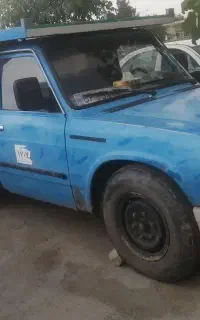 نیسان تناژ پایین بی رنگ شاسی پلمپ، 8سال خواب