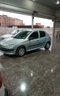 ۲۰۶تیپ۲ مدل ۱۳۸۳