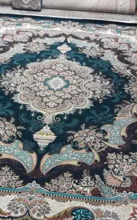 یه تخته فرش هفتصد شونه دارم میفروشم