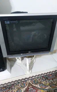 الجی۲۹اینج میزکامپیوتر