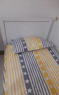 تخت یک نفره جوان بزرگ