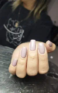کاشت ناخن و کاشت مژه و لیفت ابرو و مژه