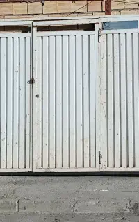 درب پارکینگ با آهن سنگین