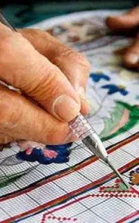 آموزش قالیبافی گلیم بافی و رفوگری بامدرک درمهرمادر