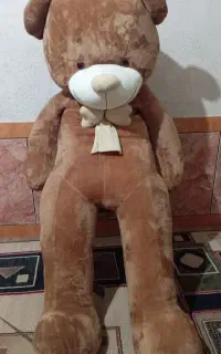 عروسک بزرگ