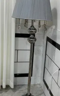 اباژور ایستاده نو و زیبا