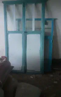 درو پنجره اهنی