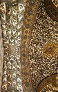 نقاشی سنتی /پتینه کاری /گچبری/آینه کاری/ورقطلا