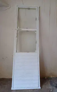 درب و قفس