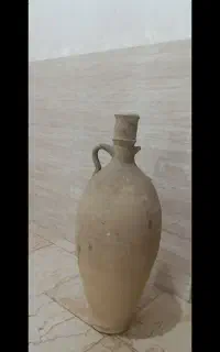 کوزه قدیمی بزرگ