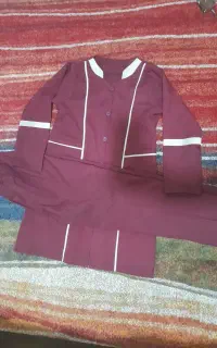 لباس فرم مدرسه