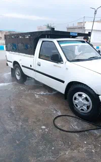 نیسان شوکا