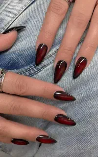 انجام خدمات کاشت ناخن و آموزش صفر تا صد ناخن
