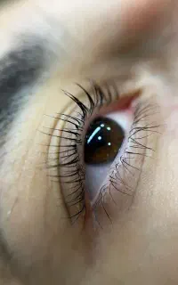 لیفت مژه و ابرو