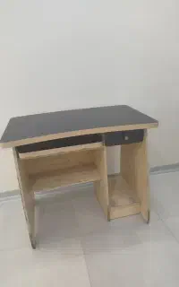 میز کامپیوتر