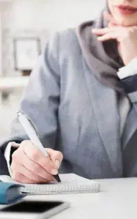 منشی خانم