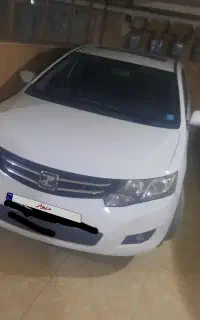 خودرو زوتی Z300 وارداتی