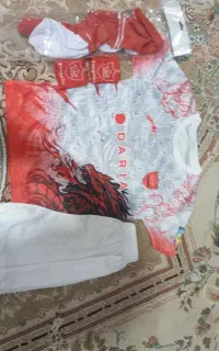 پیراهن ورزشی