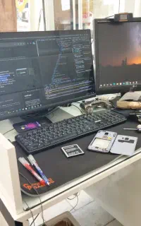 خدمات نرم‌افزاری موبایل و کامپیوتر  فوری و تخصصی