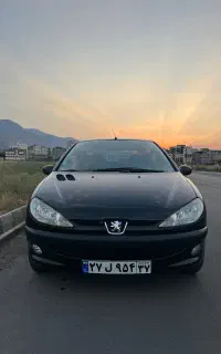 پژو ۲۰۶ مشکی بدون رنگ کم کارکرد