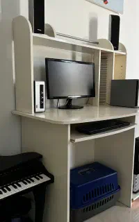 میز کامپیوتر