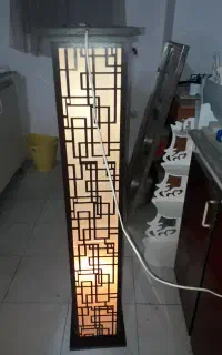 آباژور ایستاده چوبی