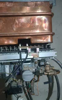 آبگرم کن‌بوتا‌ن‌ 3215
