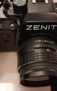 دوربین Zenit