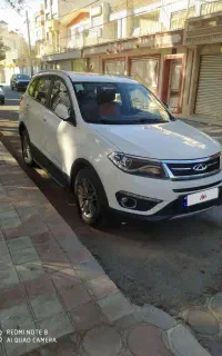 تیگو پنج بی رنگ