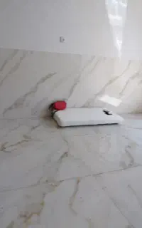 سیمانکاریو کاشی کف حیاط