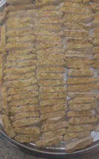 محصولات سنتی.حلواجوزی.شیره انگورکلوچه محلی