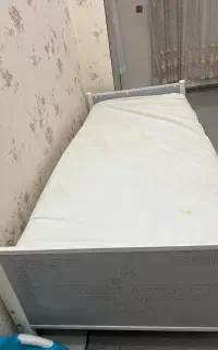 تخت تکنفره