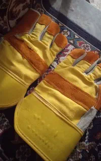 دستکش چرم